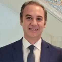 Carlos Peñafiel